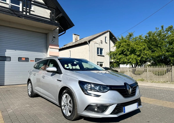 Renault Megane cena 37900 przebieg: 102900, rok produkcji 2020 z Kielce małe 92